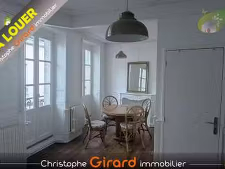 location appartement 3 pièces meublé à dinan (22100) : à louer 3 pièces meublé / 61m² dina