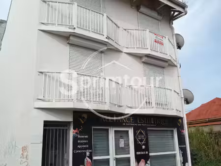 appartement t2 (non meublé) - centre ville 97160 le moule