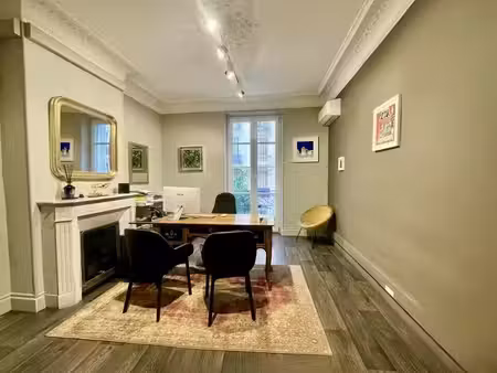 location bureaux 227m²