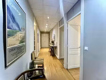 location bureaux 230 m²