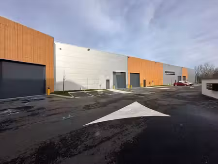 location local d’activités grigny 91350 376m² à 1693m²