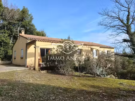 maison de charme au calme sur grand terrain arboré monteils
