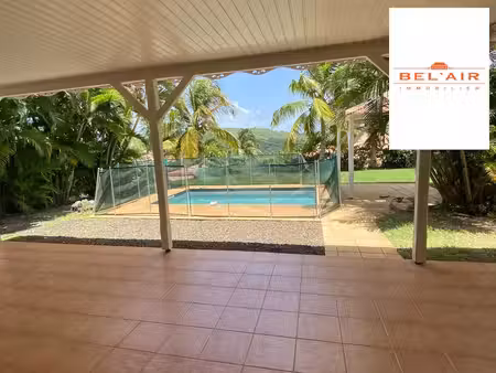 le vauclin quartier belle etoile : villa f4 avec piscine