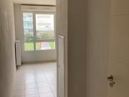 appartement 1 pièces 22 m² à louer cenon 33150 ? | era immobilier