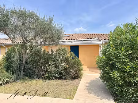 jonquieres saint vincent villa 3 pièces 78 m² et terrasse  cellier et parking