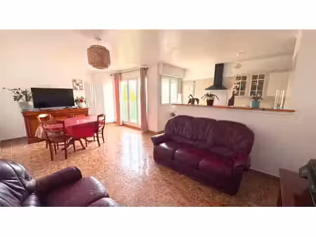 appartement 5 pièces 96 m² à vendre / acheter évry-courcouronnes 91000 ? | era immobilier