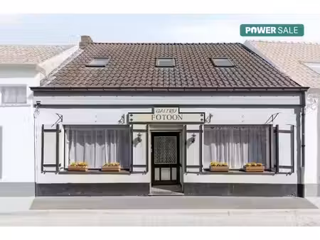 commercieel te koop in lissewege met 3 slaapkamers