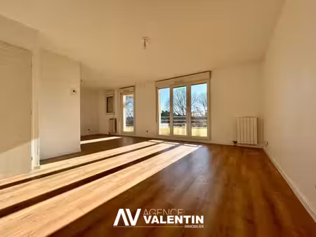 à louer duplex 101 9 m² – 1 090 € |le ban saint-martin