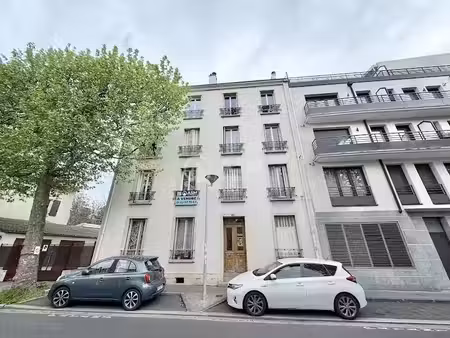 vente appartement 3 pièces 49.62 m² à courbevoie (92400)  300 000 €