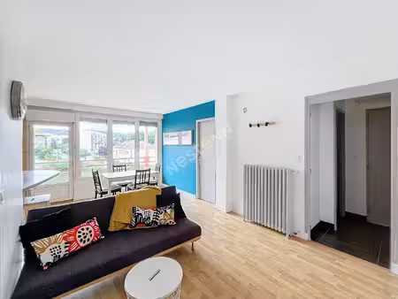 appartement vandoeuvre les nancy 4 pièce(s) 66.12 m2- t4 meublé et équipé - proche transpo