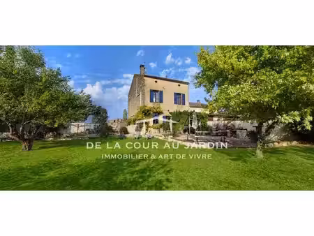 atypique maison de village en pays des serres.