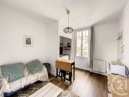 location appartement 1 pièce 22m² chamalieres 63400