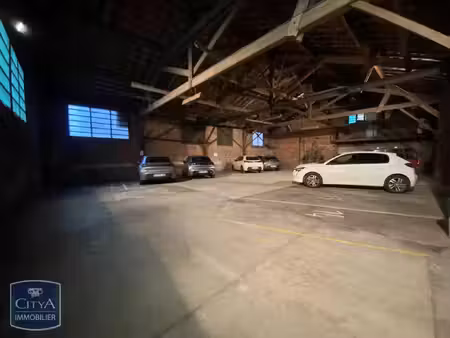 parking à louer - agen (47) - 35€