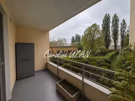 appartement 3 pièces - terrasse - parking- 2 chambres 75m2