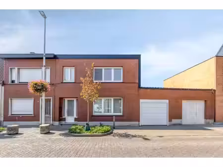maison à vendre avec garage et jardin   bevel (rbw73474)
