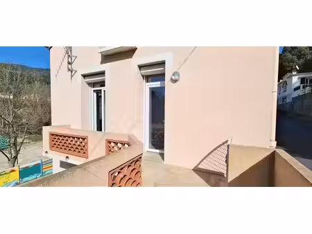 location appartement 4 pièces 53m2 arles-sur-tech 66150 - 544 € - surface privée