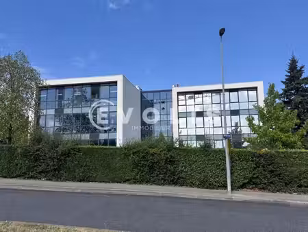 location bureaux 203 m²