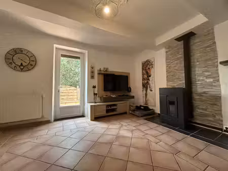 maison de village 111 m2 habitables avec jardin secteur lomagne