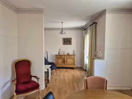 a vendre à auch  appartement 3 pièces avec garage