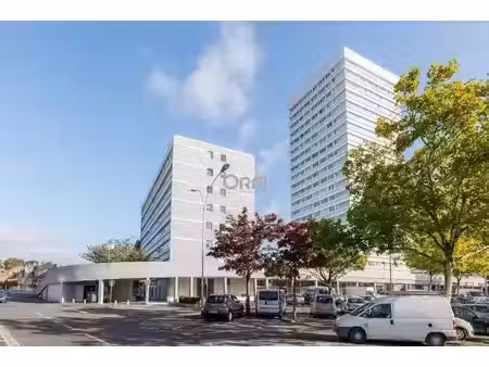 location parking à mons-en-baroeul (59370)  40 €