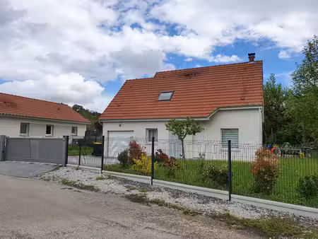 location maison 5 pièces 97m² montrond le chateau 25660