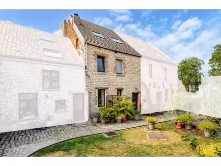 huis te koop in genepiën met 3 slaapkamers