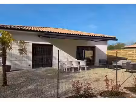 location maison 3 pièces à fargues (33210)  950 €