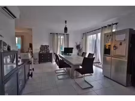 location maison 4 pièces 98 m² à saint-georges-d'espéranche (38790)  1 400 €