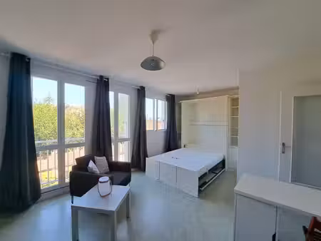 location appartement 1 pièce 31m² troyes 10000