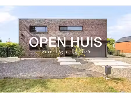 huis te koop in genk met 3 slaapkamers