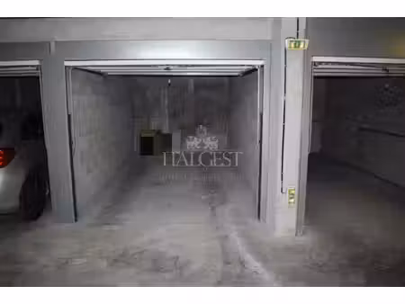 menton-garage-centre