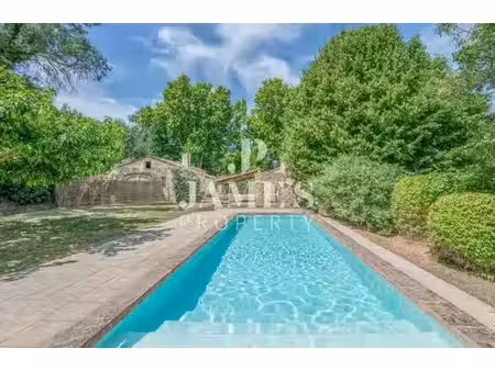 maison de luxe de 22 pièces en vente à eygalières  france