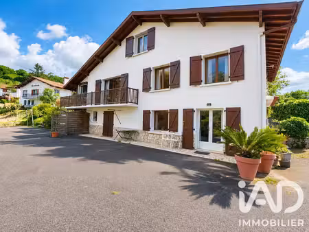 maison traditionnelle à cambo-les-bains (64250)