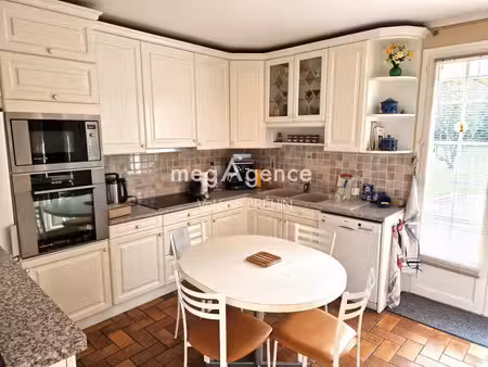 en vente maison 174 m² – 299 000 € |laval
