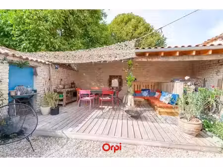 vente maison 4 pièces 105 m² à salles-sur-mer (17220)  325 500 €