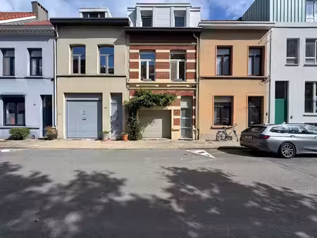 huis te koop in berchem met 3 slaapkamers