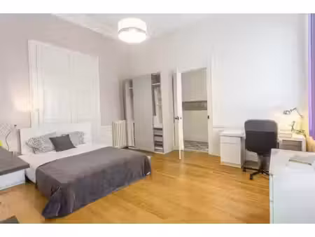 location appartement 1 pièce 22 m² à amiens (80000)
