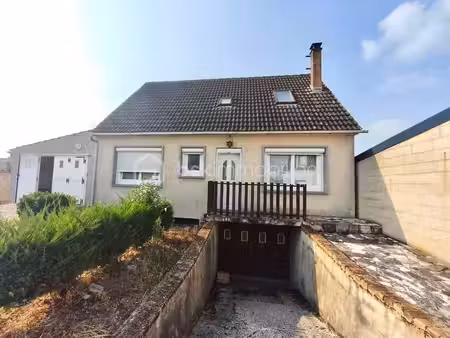 maison de 95 75 m² à estrees-saint-denis