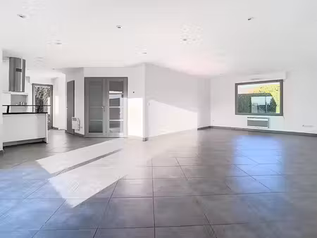 location maison 5 pièces 110 m² à saméon (59310)