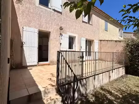 location maison 4 pièces 84 m² à jouques (13490)