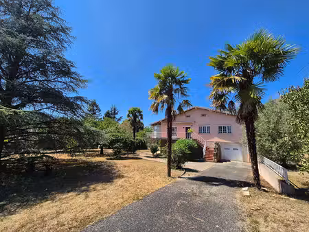 maison foix 5 pièce(s) 134 m2 carrez sur terrain de 2152 m²