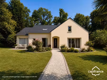 maison familiale de 225 m² avec dépendance sur 3 022 m² - domaine de carheil à plessé