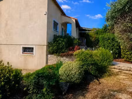 istres (13)