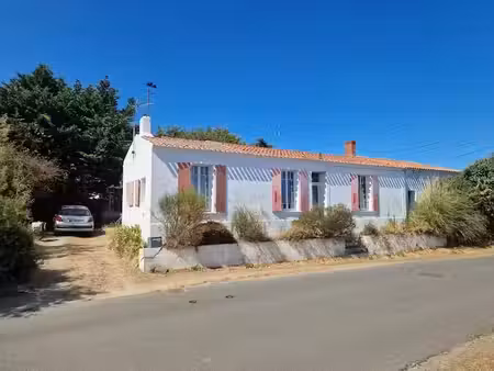 vente maison 6 pièces 126 m² à l'ile-d'yeu (85350)  527 850 €