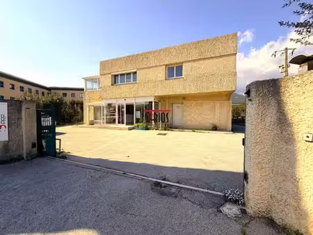 prestigieux bureau de 280 m2 en location - la garde  provence-alpes-côte d'azur