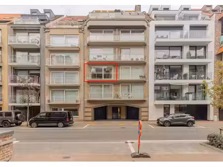 appartement te huur in knokke-heist met 2 slaapkamers