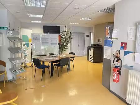 location bureaux 660 m²