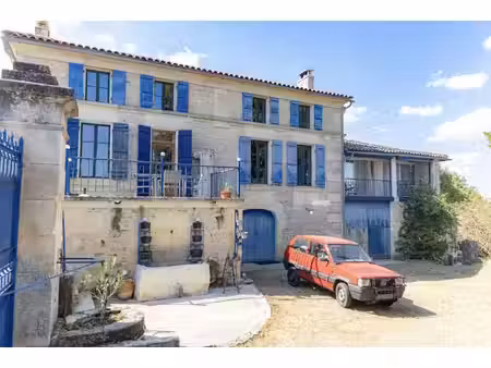 achat maison 5 pièces 242m² burie 17770