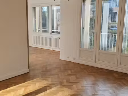 location appartement 3 pièces 82m² nantes 44300