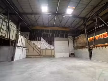 vente locaux professionnels 1 pièce 1409 m² à lumbin (38660)  1 575 000 €